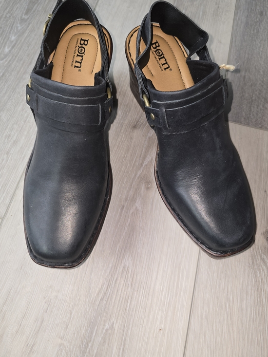 Born Shoes - Born Black Leather Slingback Mules with Buckle Detail